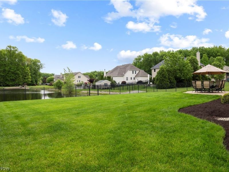 27130 Lynde Drive, Olmsted Township, OH 44138 Photo 42