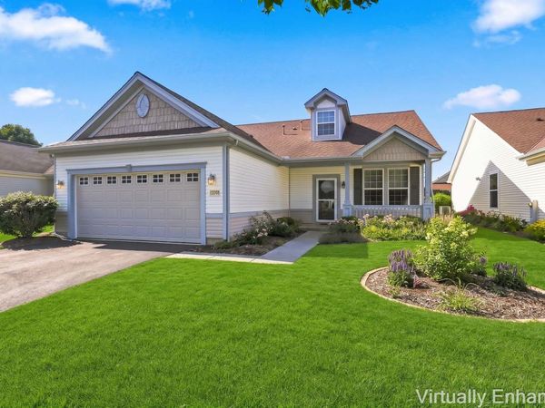 13263 STONEBRIDGE Drive , Huntley, IL 60142