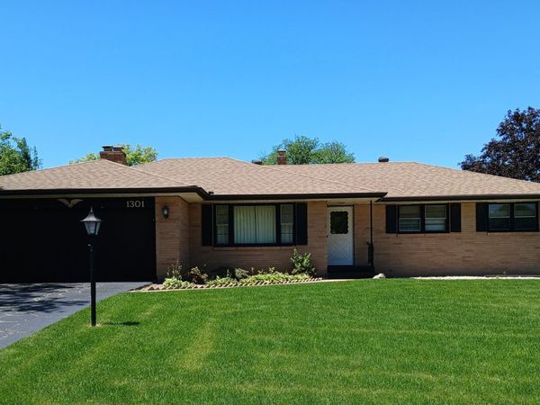 1301 Easton Parkway, Rockford, IL 61108