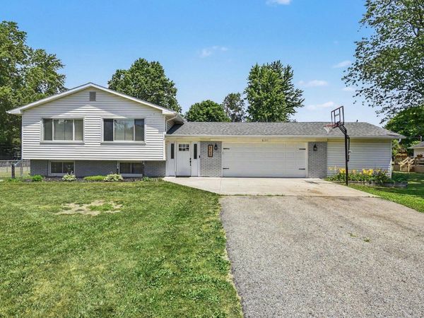8197 Federal Road S, Shepherd, MI 48883