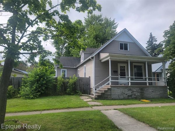 1112 Griswold Street, Port Huron, MI 48060
