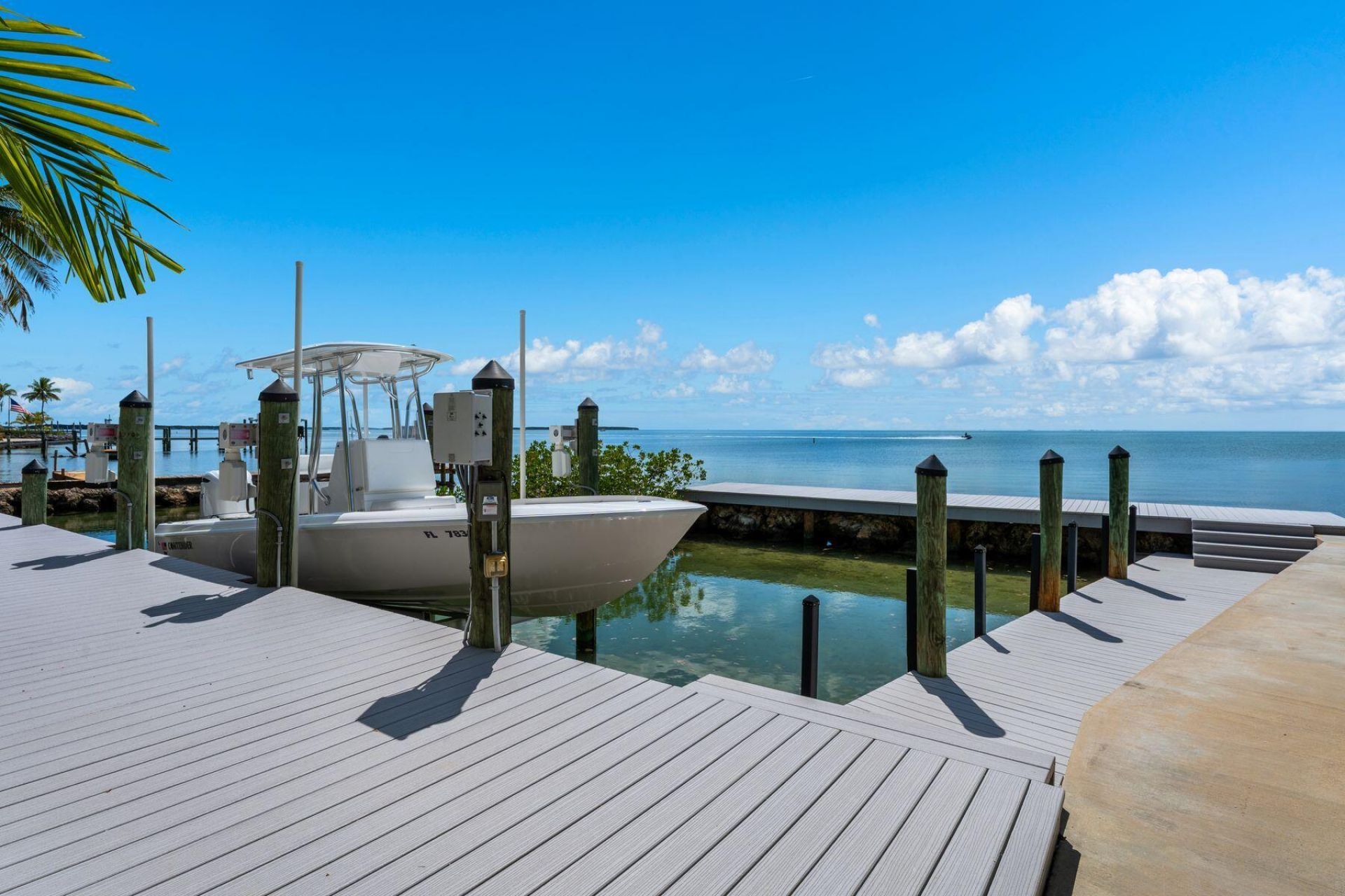 19 Avacado Street, Islamorada, FL 33036 Photo