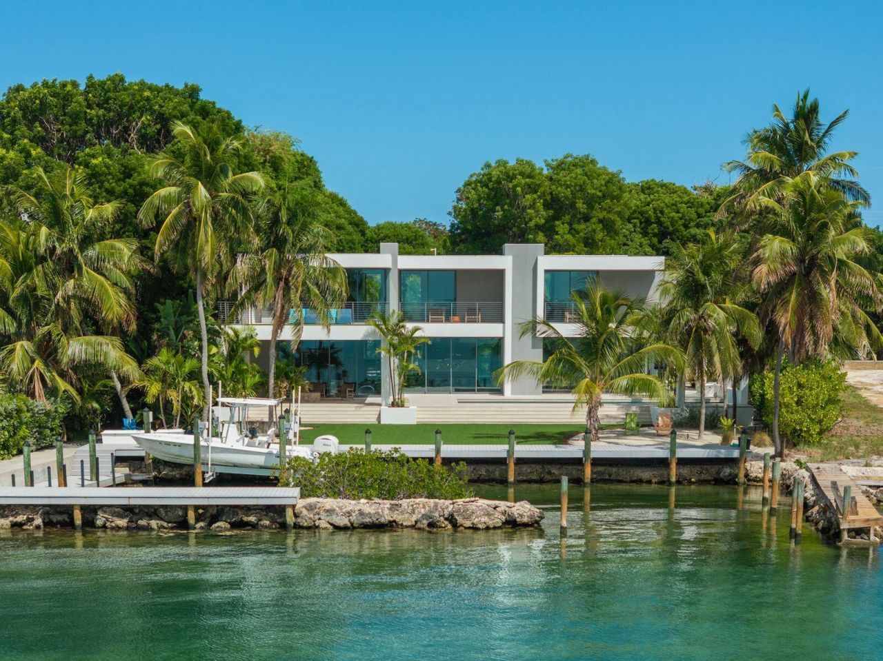 19 Avacado Street, Islamorada, FL 33036 Photo