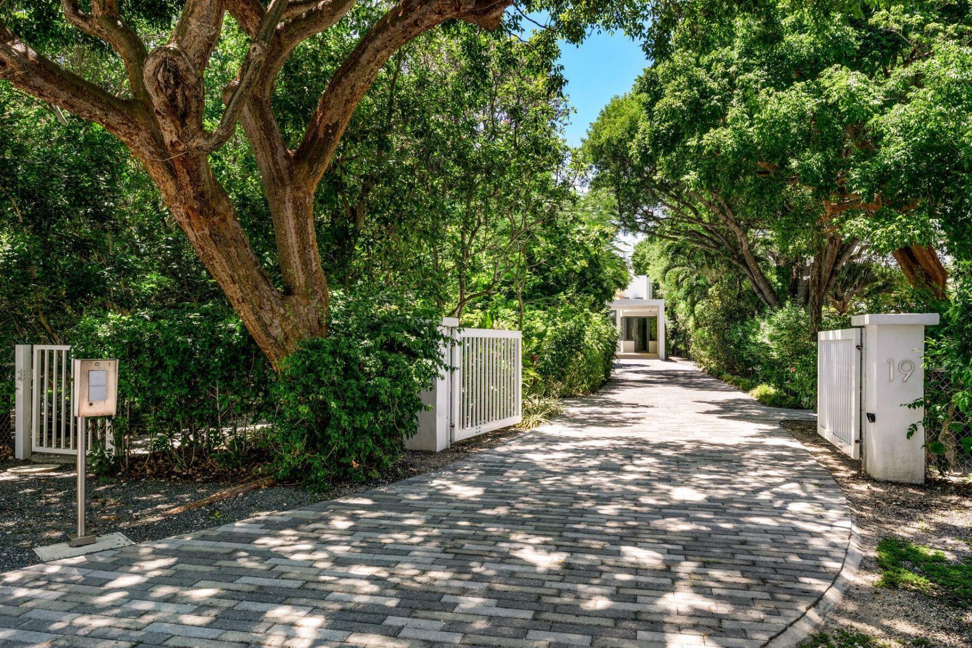 19 Avacado Street, Islamorada, FL 33036 Photo