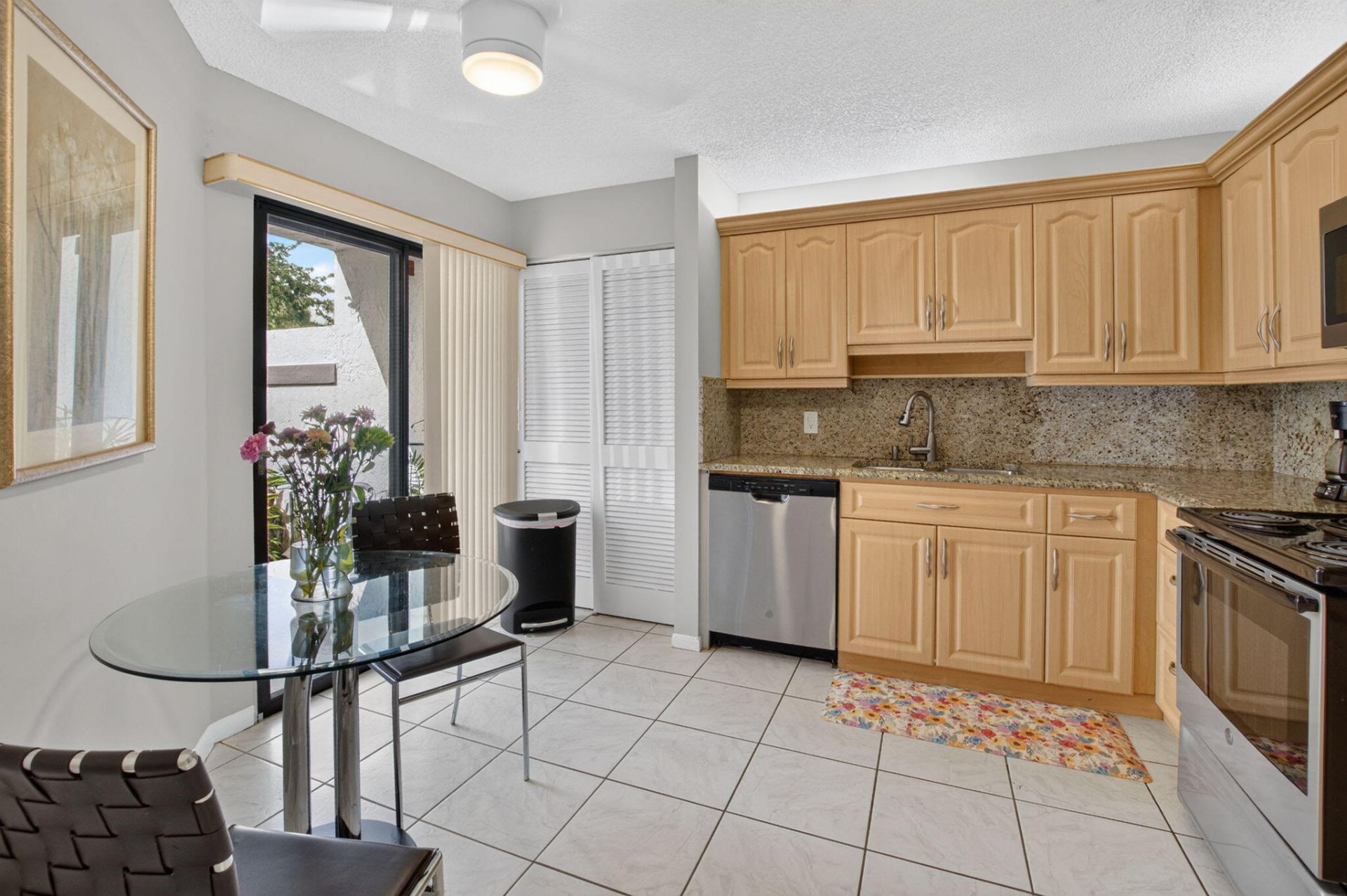 7473 Glendevon Lane, Unit 402, Delray Beach, FL 33446 Photo