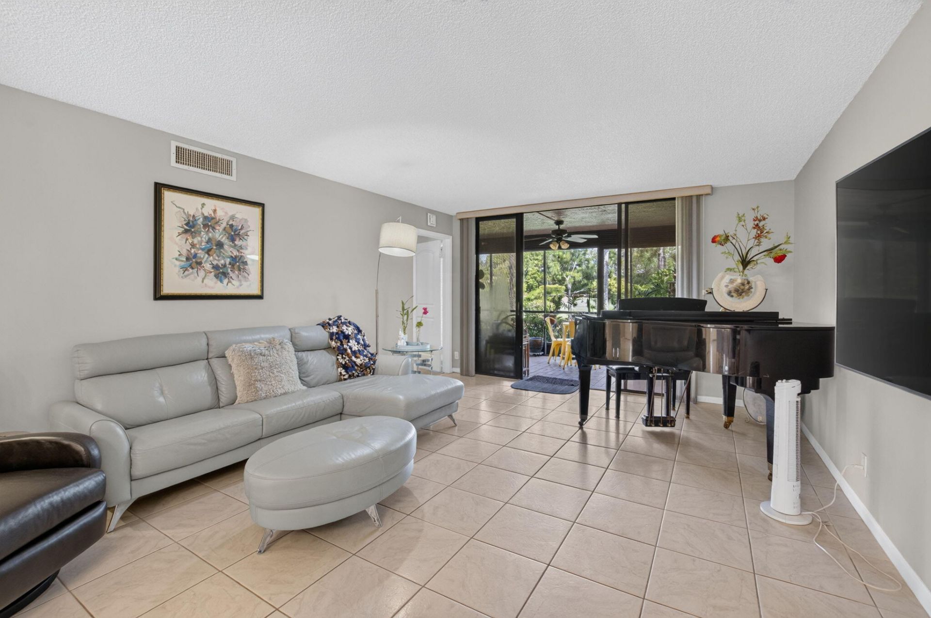 7473 Glendevon Lane, Unit 402, Delray Beach, FL 33446 Photo
