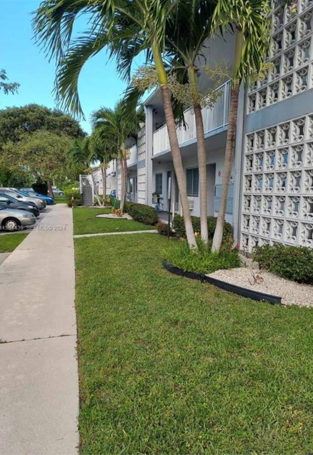 2000 NE 51st Court, Unit 108, Fort Lauderdale, FL 33308 Photo