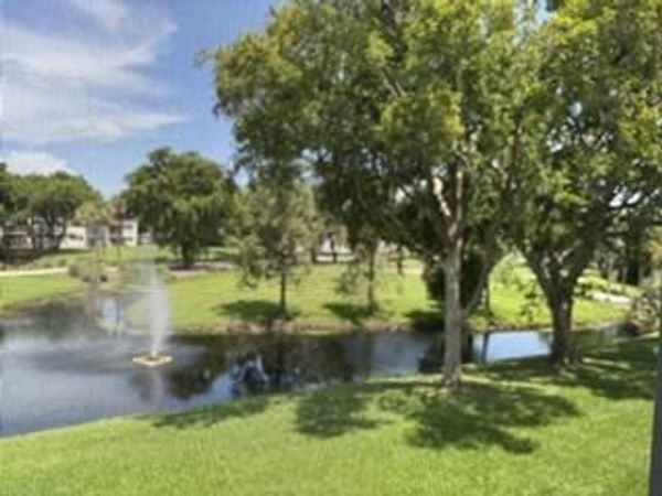 700 S Hollybrook Drive, Unit 207, Pembroke Pines, FL 33025