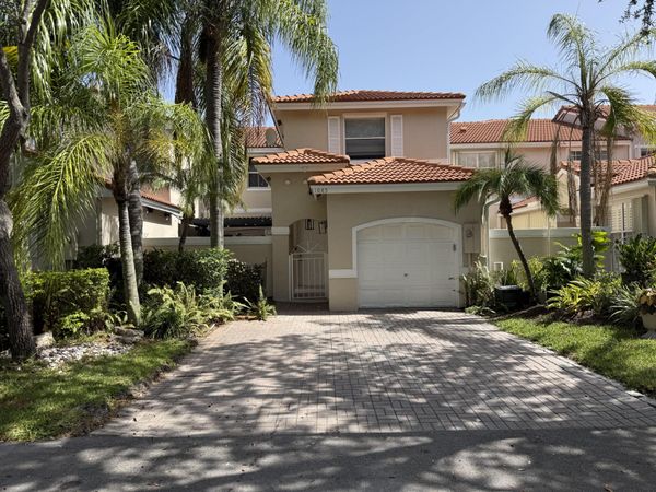 1085 River Birch Street, Hollywood, FL 33019