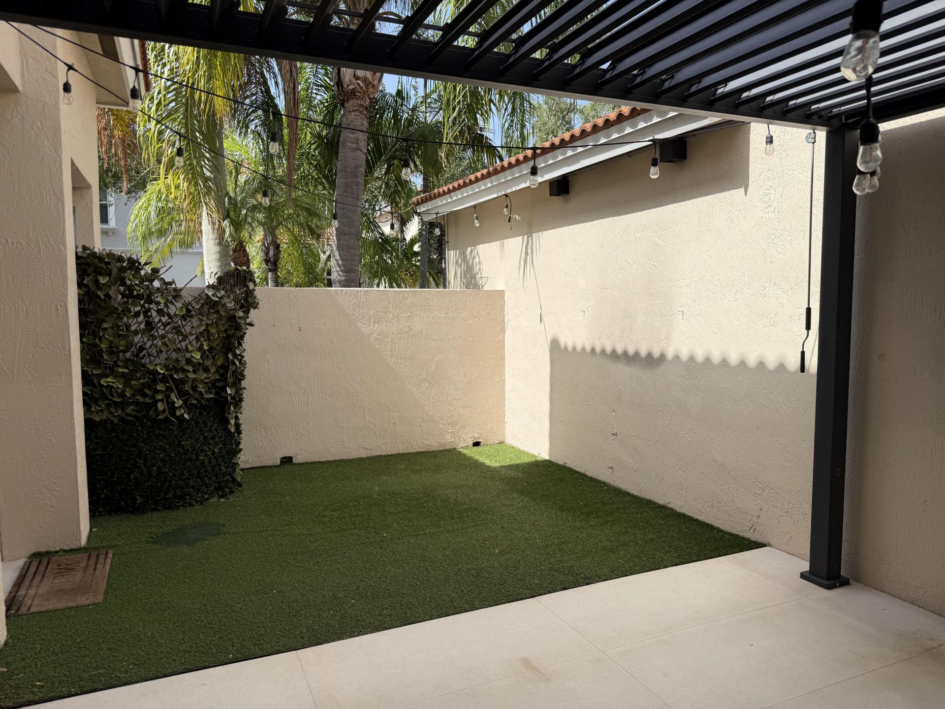 1085 River Birch Street, Hollywood, FL 33019 Photo
