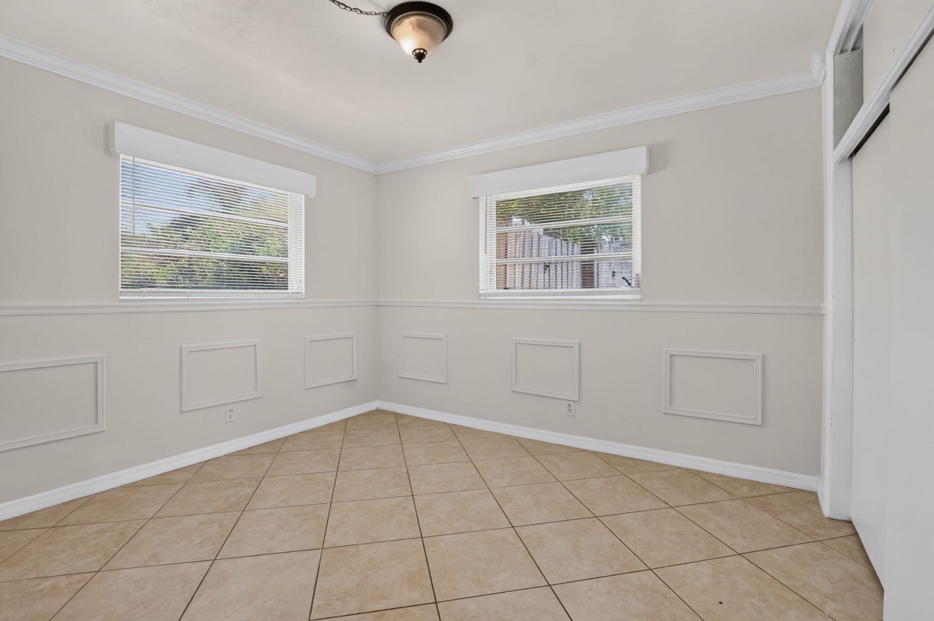 421 SW 2nd Street, Boca Raton, FL 33432 Photo