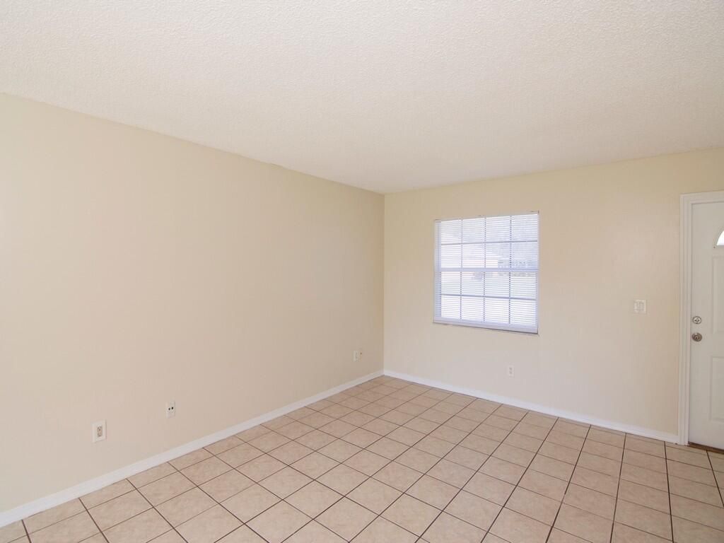 1190 SE Puritan Lane, Port Saint Lucie, FL 34983 Photo
