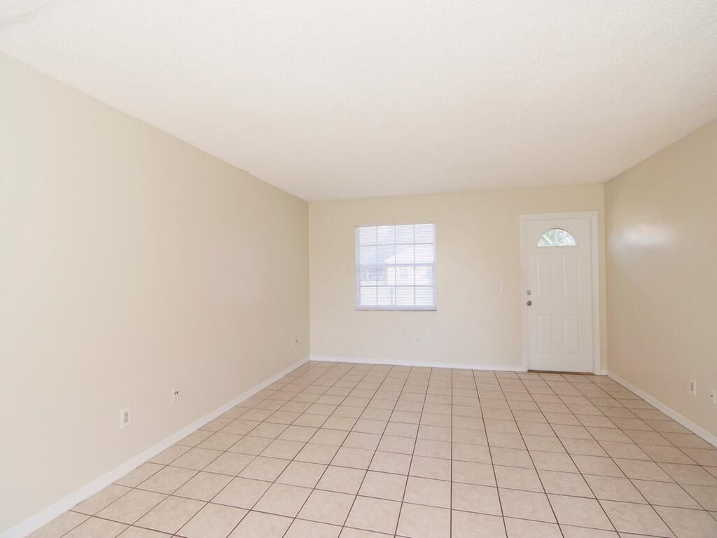 1190 SE Puritan Lane, Port Saint Lucie, FL 34983 Photo