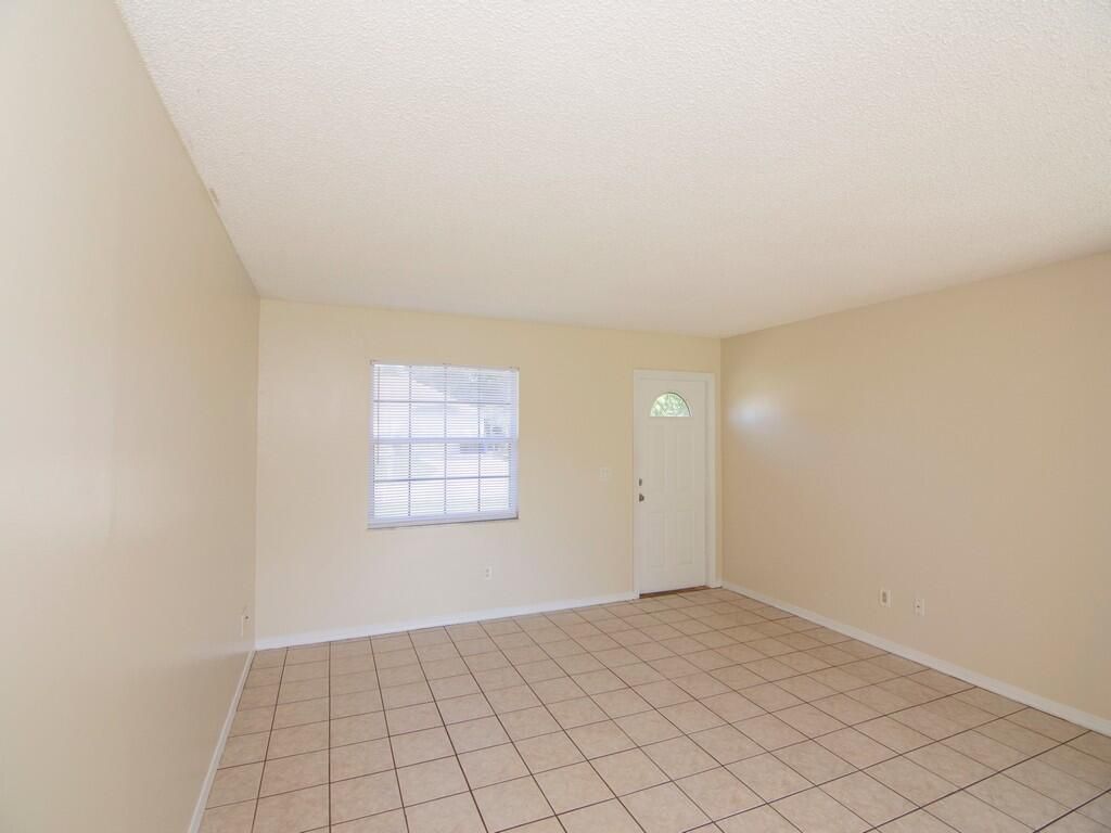 1190 SE Puritan Lane, Port Saint Lucie, FL 34983 Photo