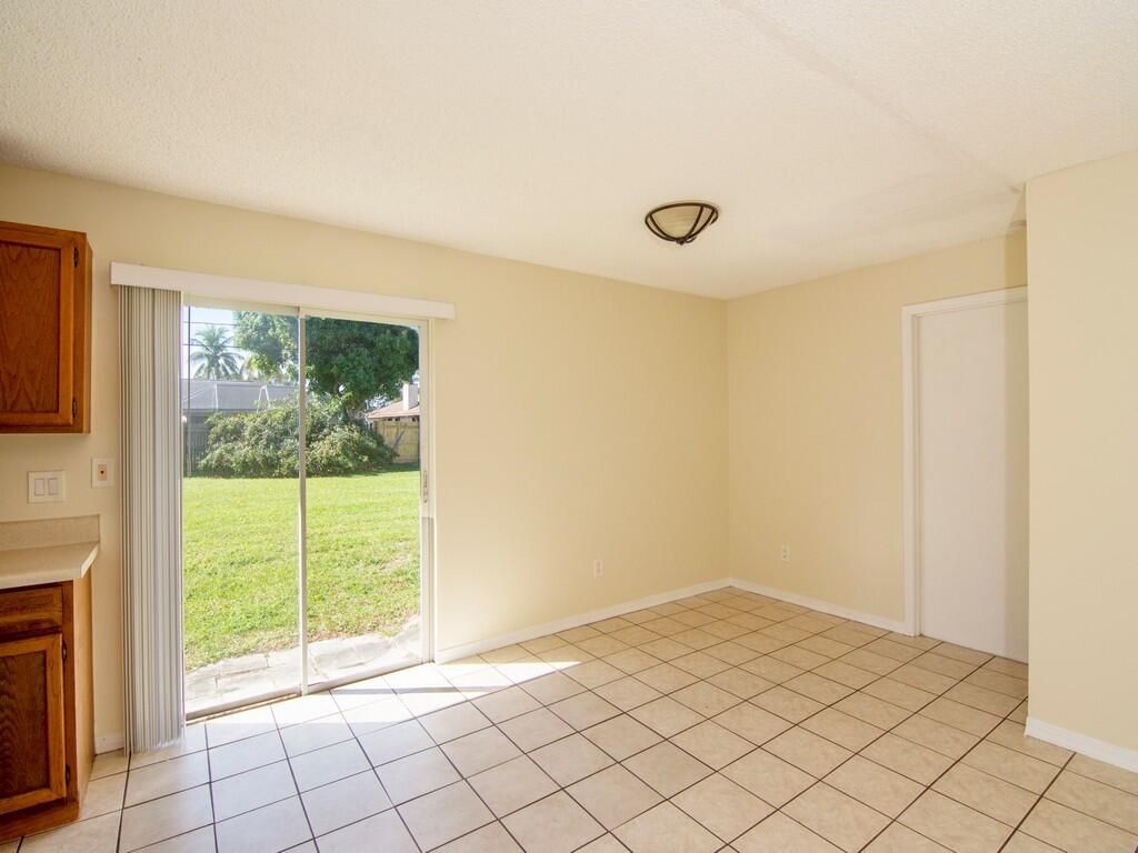 1190 SE Puritan Lane, Port Saint Lucie, FL 34983 Photo