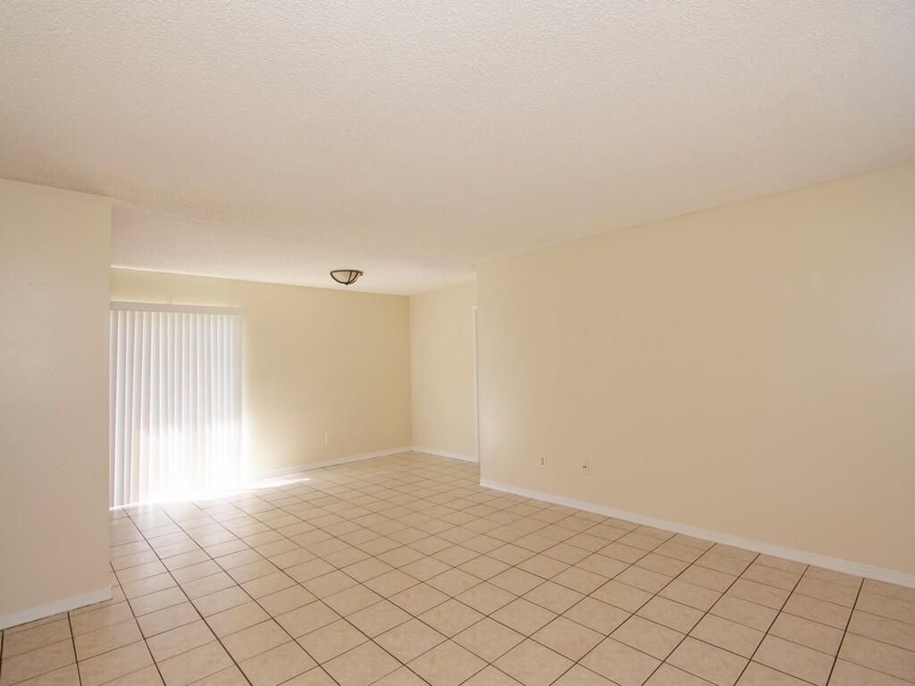 1190 SE Puritan Lane, Port Saint Lucie, FL 34983 Photo