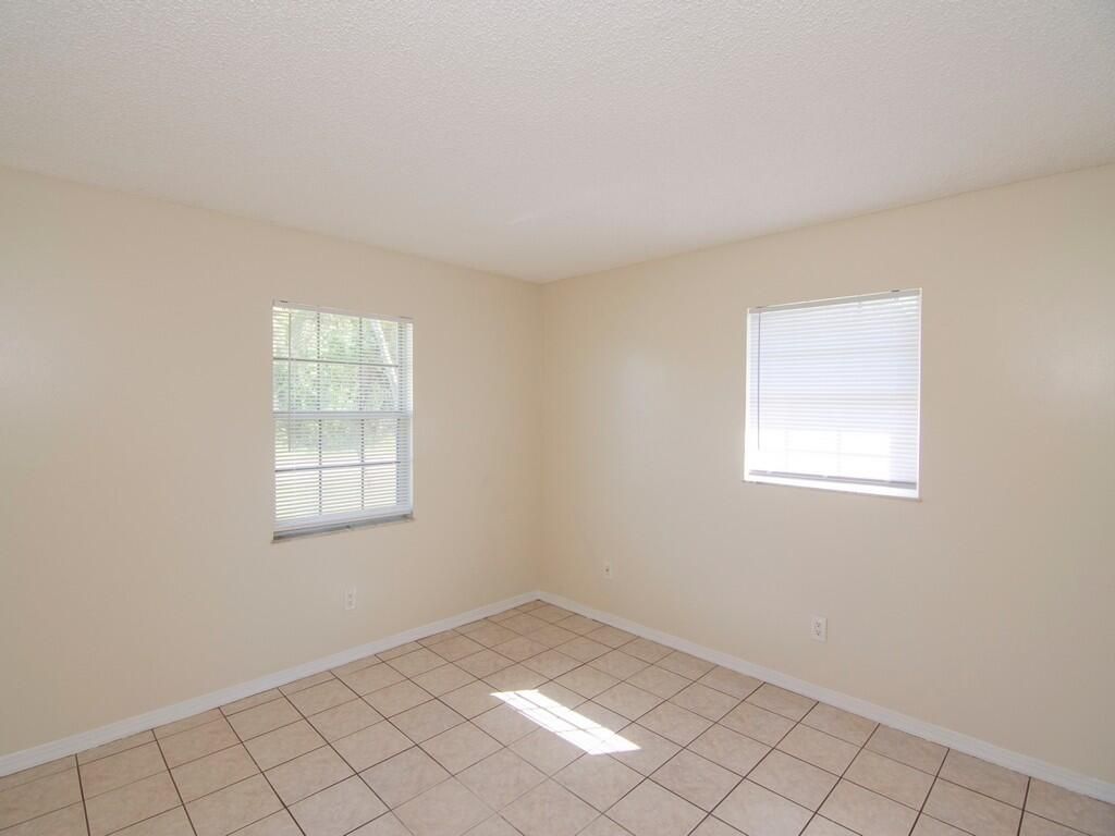 1190 SE Puritan Lane, Port Saint Lucie, FL 34983 Photo