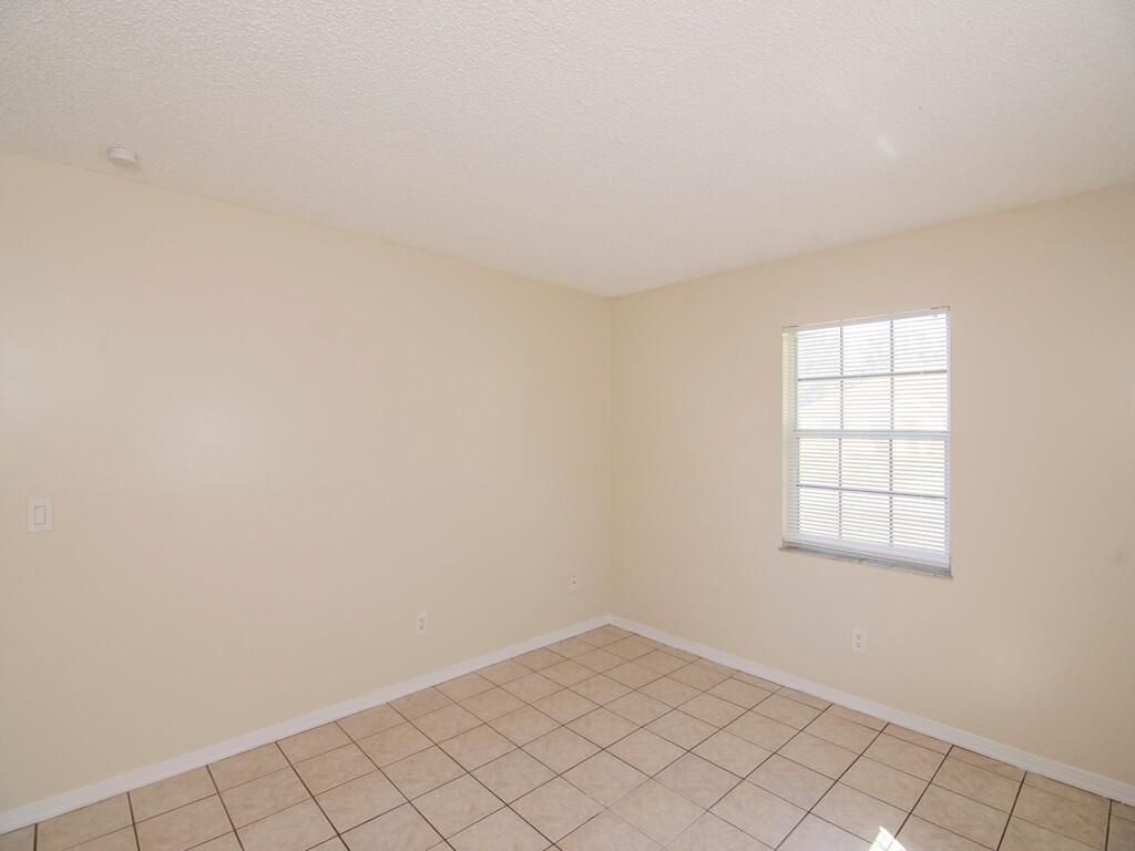 1190 SE Puritan Lane, Port Saint Lucie, FL 34983 Photo