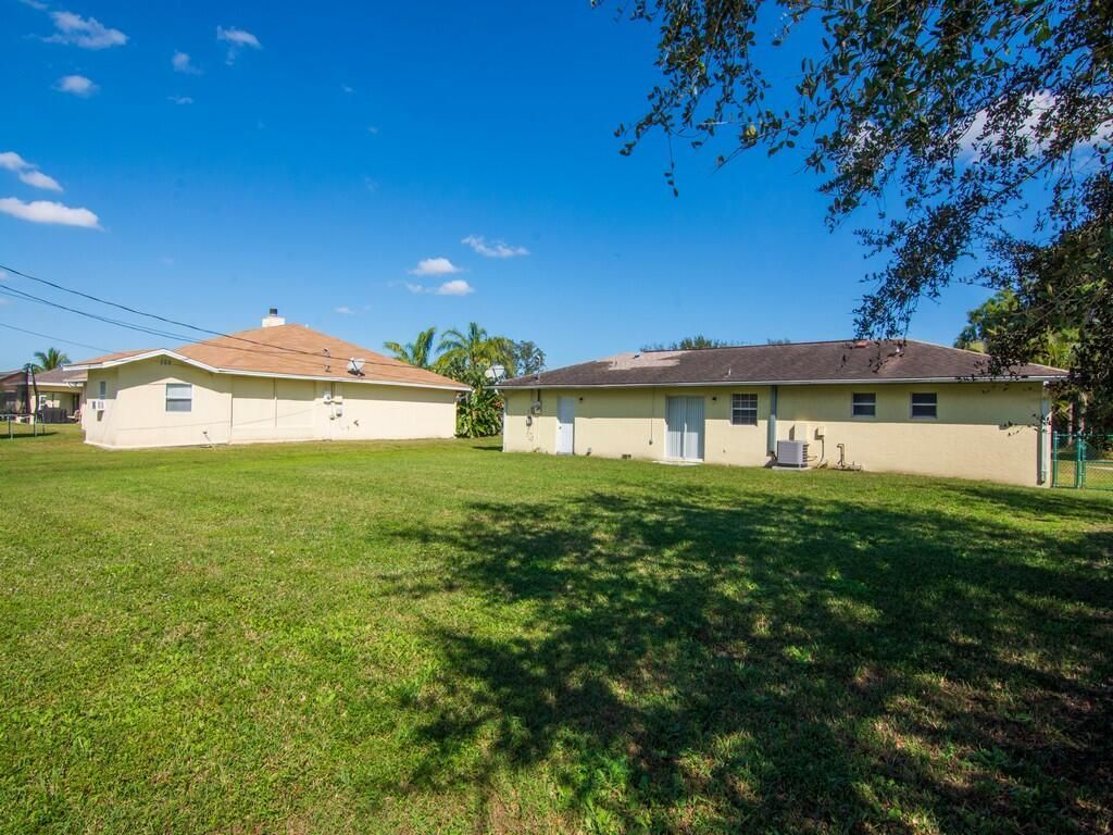 1190 SE Puritan Lane, Port Saint Lucie, FL 34983 Photo