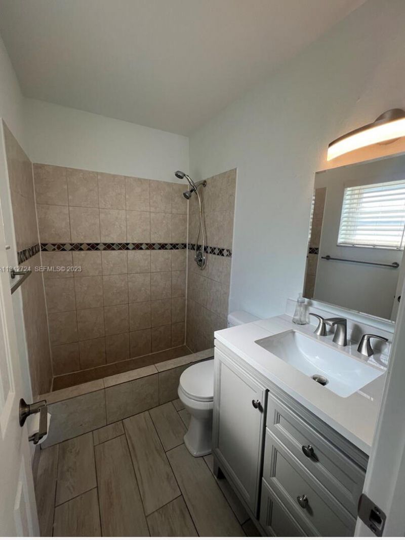 19420 Carolina Circle, Boca Raton, FL 33434 Photo