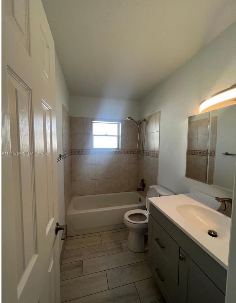19420 Carolina Circle, Boca Raton, FL 33434 Photo