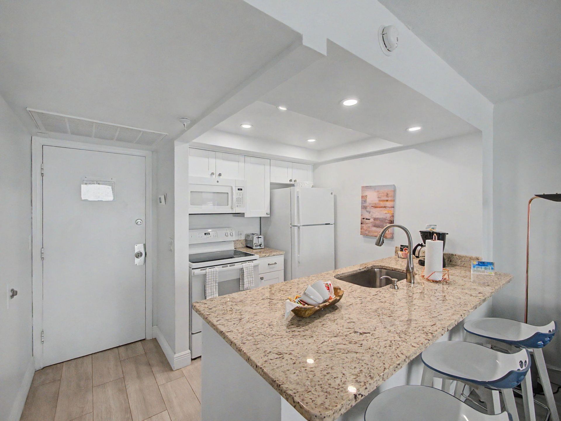 9800 S Ocean Drive, Unit 316, Jensen Beach, FL 34957 Photo