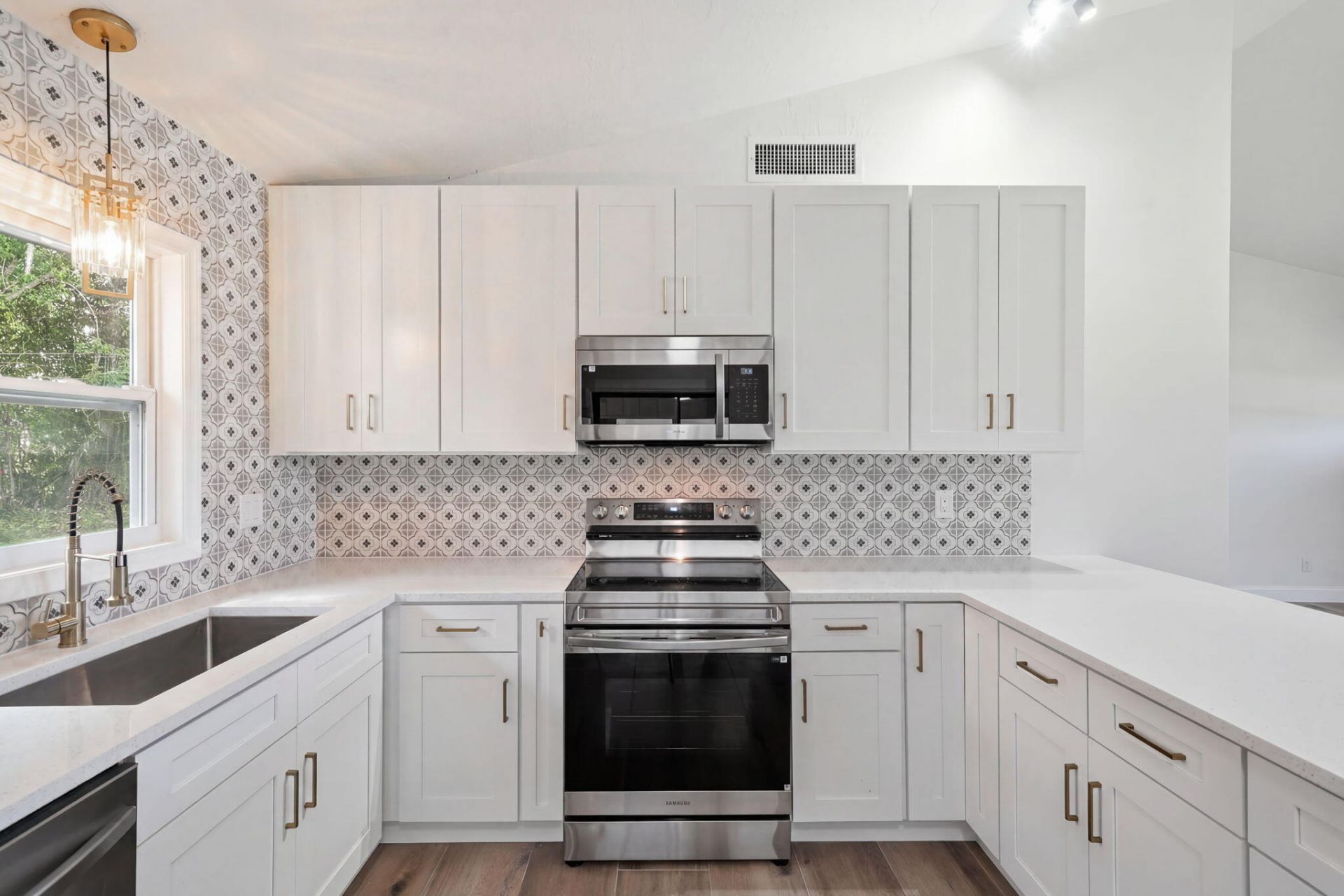 306 24th Avenue, Vero Beach, FL 32967 Photo