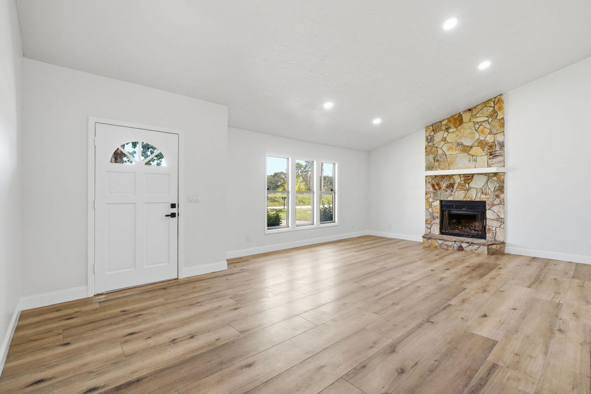 306 24th Avenue, Vero Beach, FL 32967 Photo