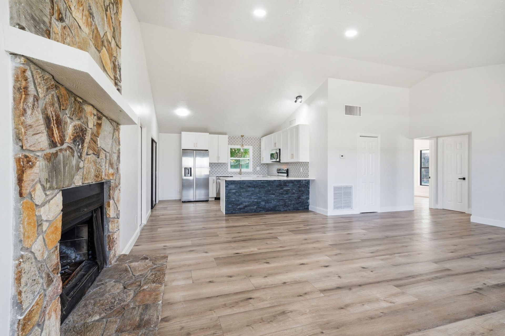 306 24th Avenue, Vero Beach, FL 32967 Photo