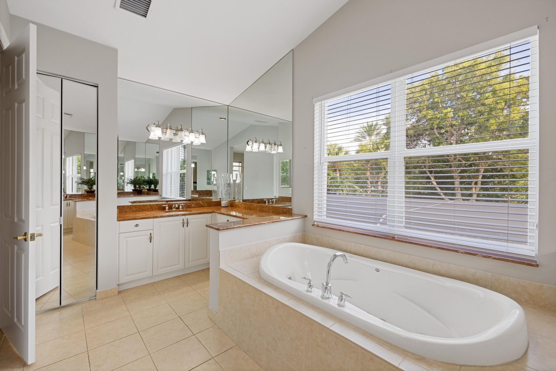 11045 Misty Ridge Way, Boynton Beach, FL 33473 Photo