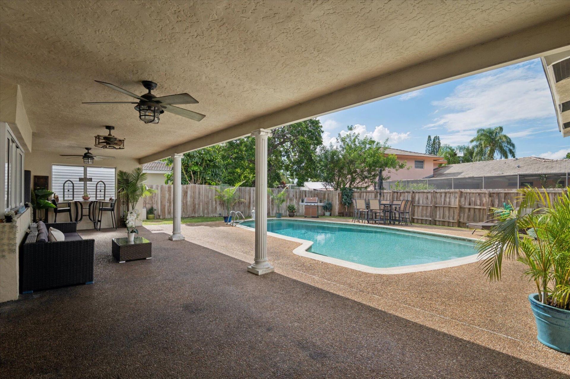 4601 W Hawthorne Circle, Hollywood, FL 33021 Photo