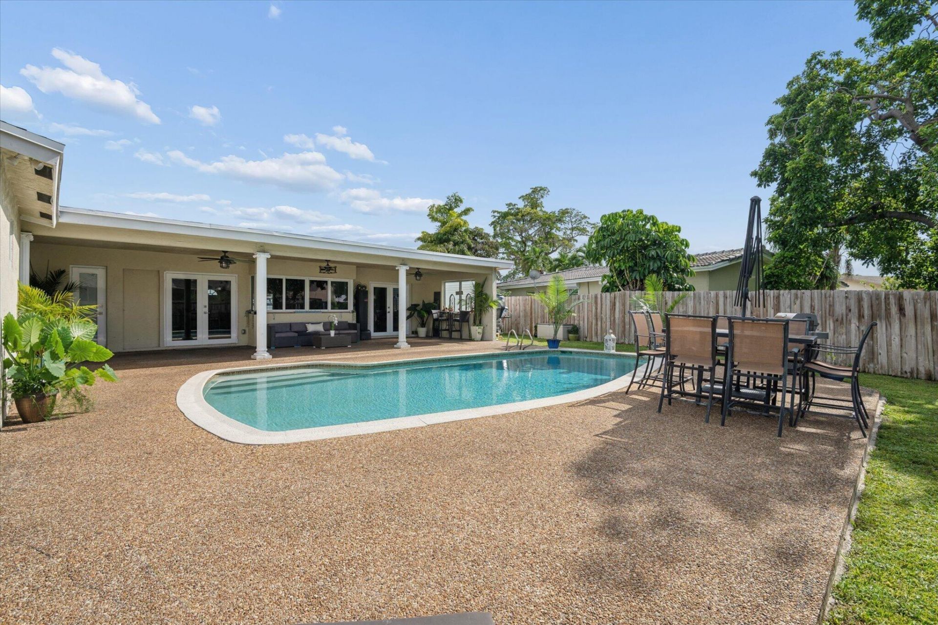 4601 W Hawthorne Circle, Hollywood, FL 33021 Photo