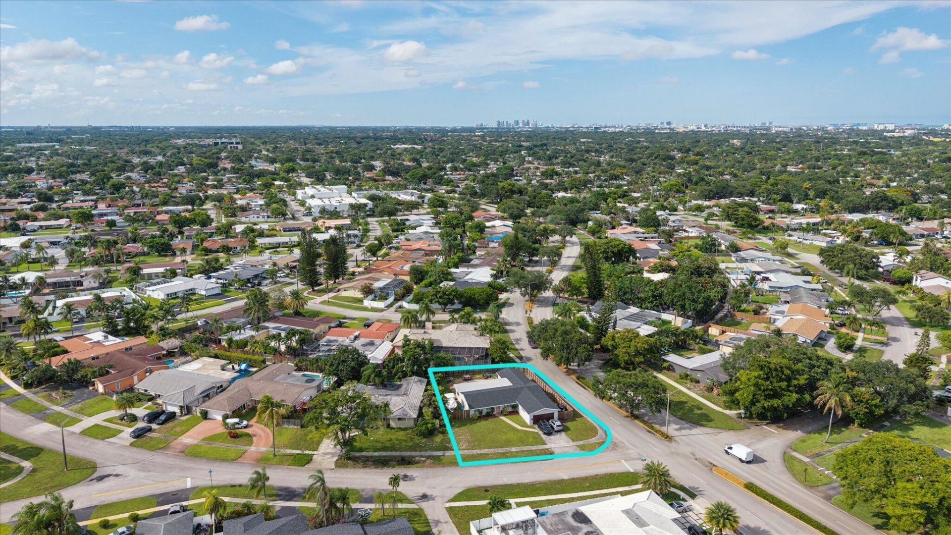 4601 W Hawthorne Circle, Hollywood, FL 33021 Photo