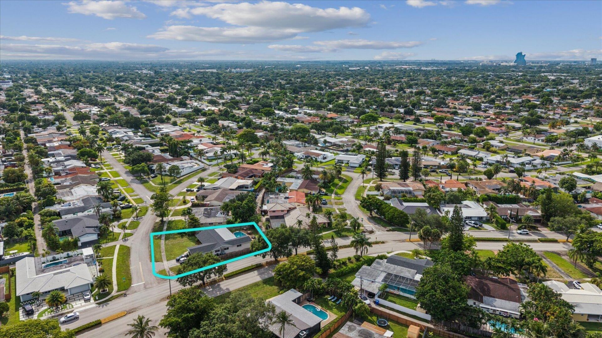 4601 W Hawthorne Circle, Hollywood, FL 33021 Photo