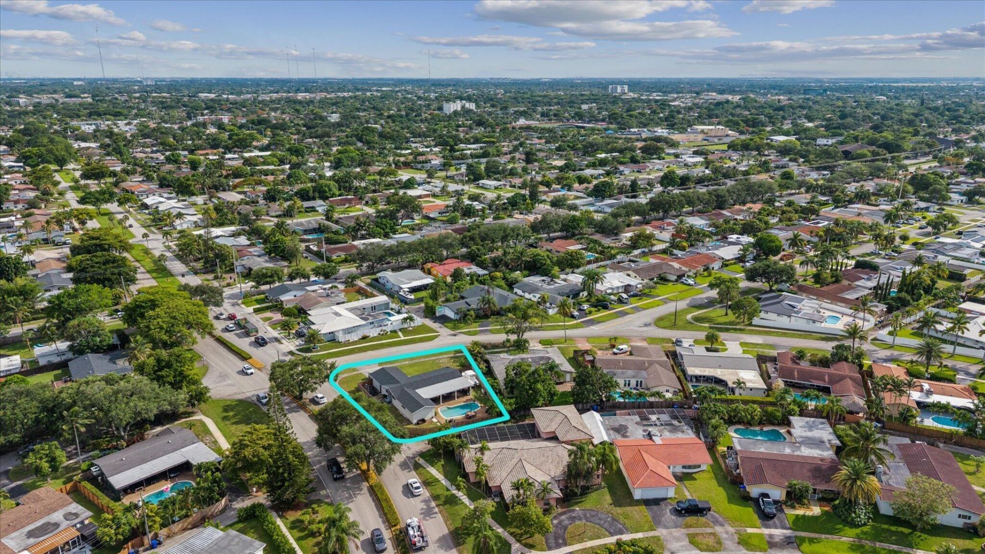4601 W Hawthorne Circle, Hollywood, FL 33021 Photo