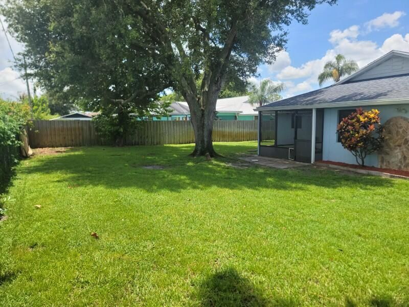 1841 SE Camden Street, Port Saint Lucie, FL 34952 Photo