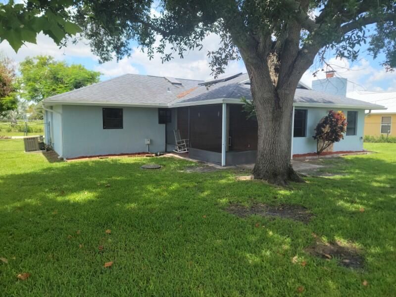 1841 SE Camden Street, Port Saint Lucie, FL 34952 Photo