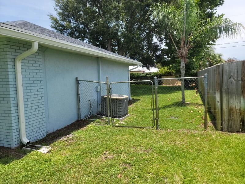 1841 SE Camden Street, Port Saint Lucie, FL 34952 Photo