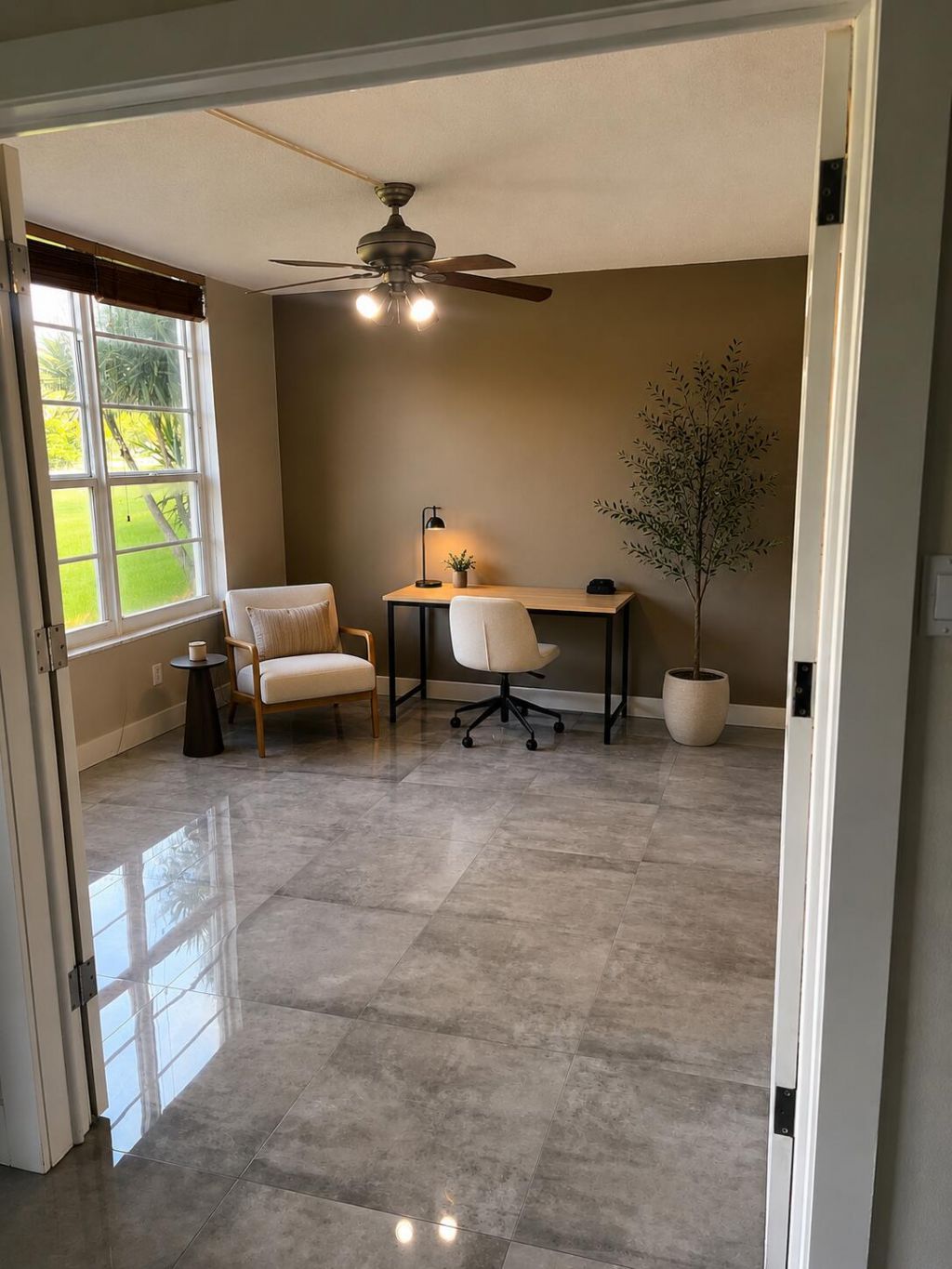 575 Oaks Lane, Unit 109, Pompano Beach, FL 33069 Photo