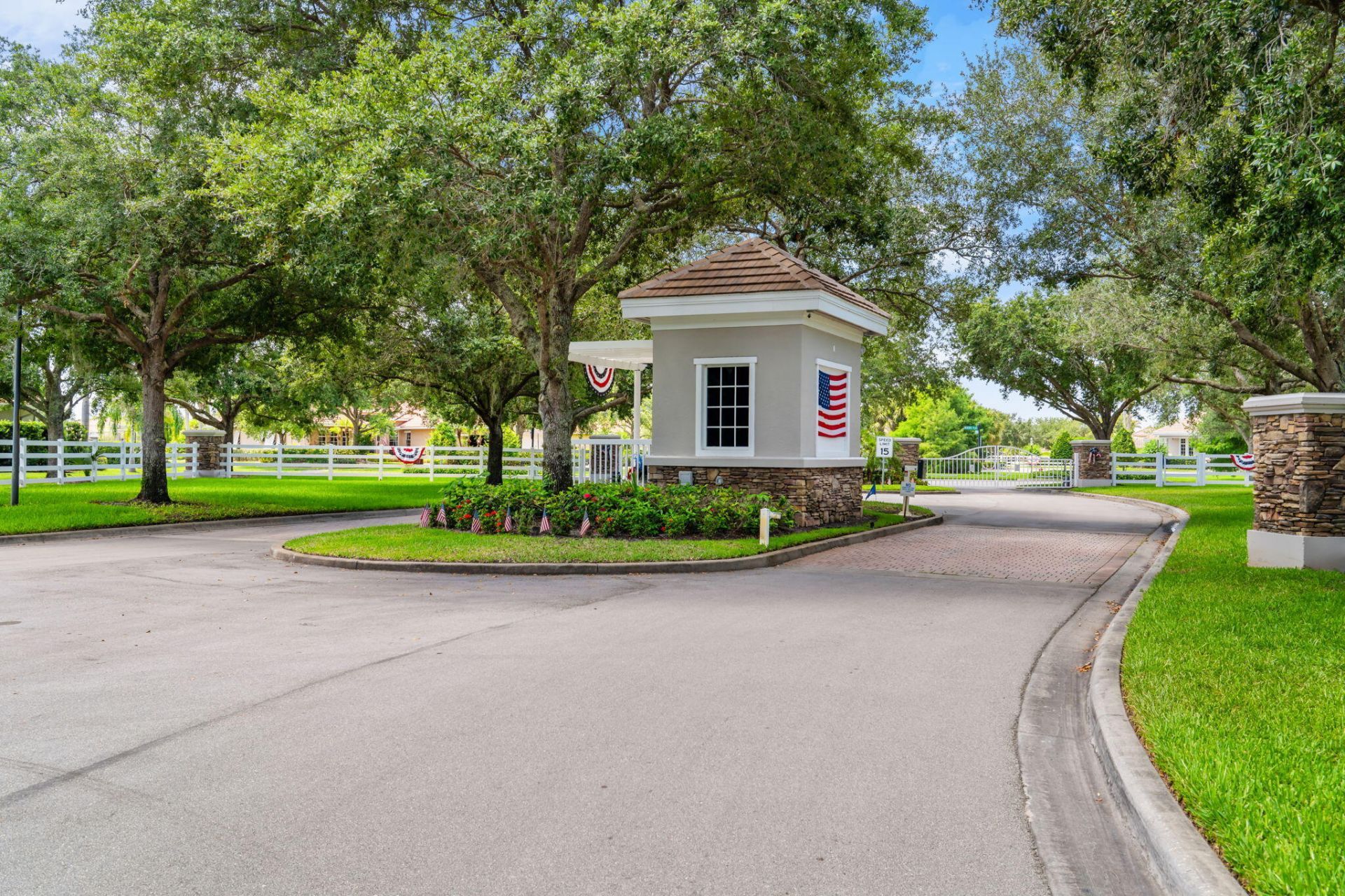 450 Stoney Brook Farm Court, Vero Beach, FL 32968 Photo