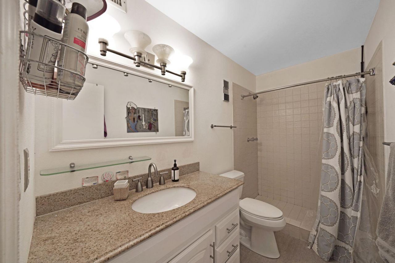 8910 SW 20th Place, Unit A-23, Davie, FL 33324 Photo