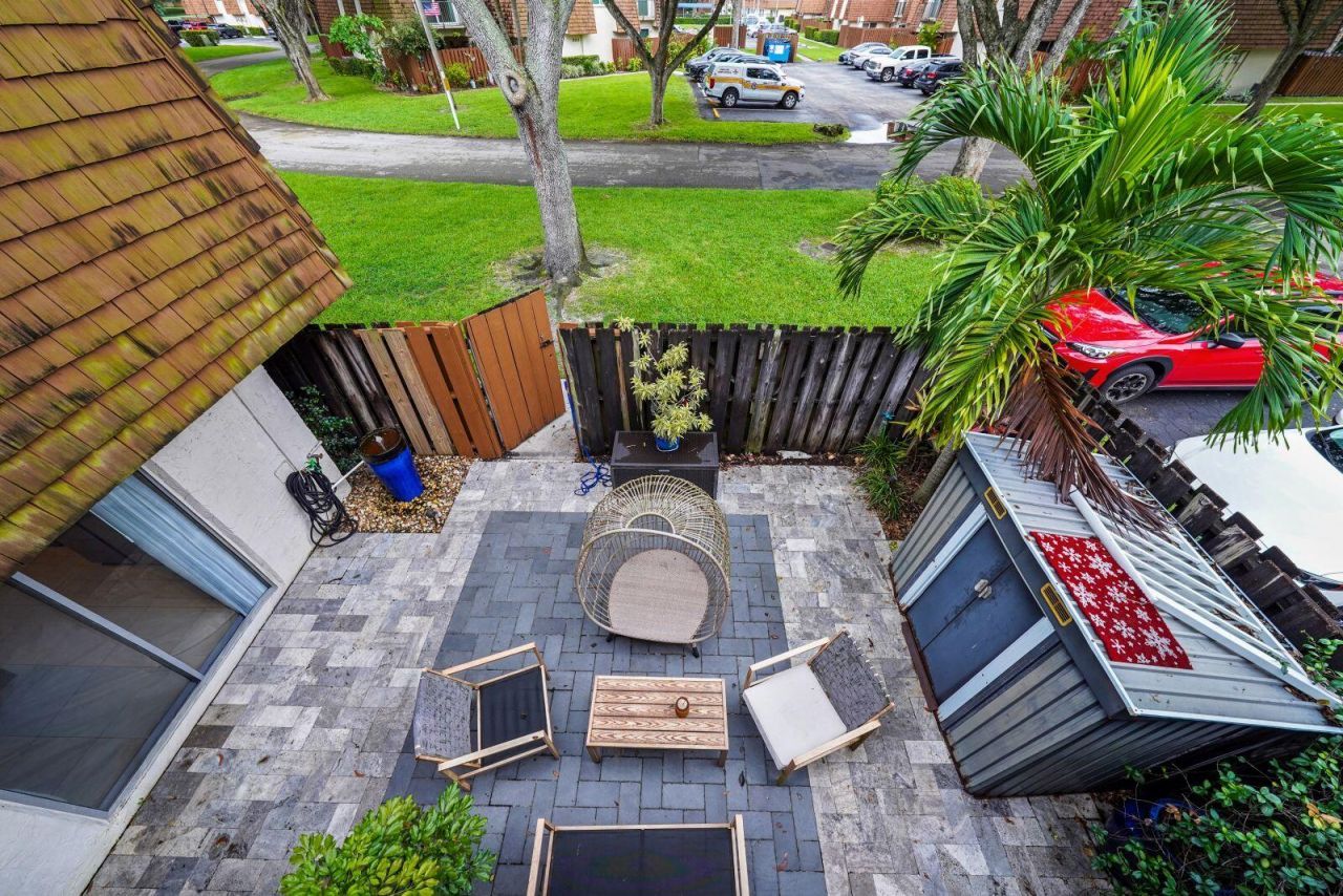 8910 SW 20th Place, Unit A-23, Davie, FL 33324 Photo