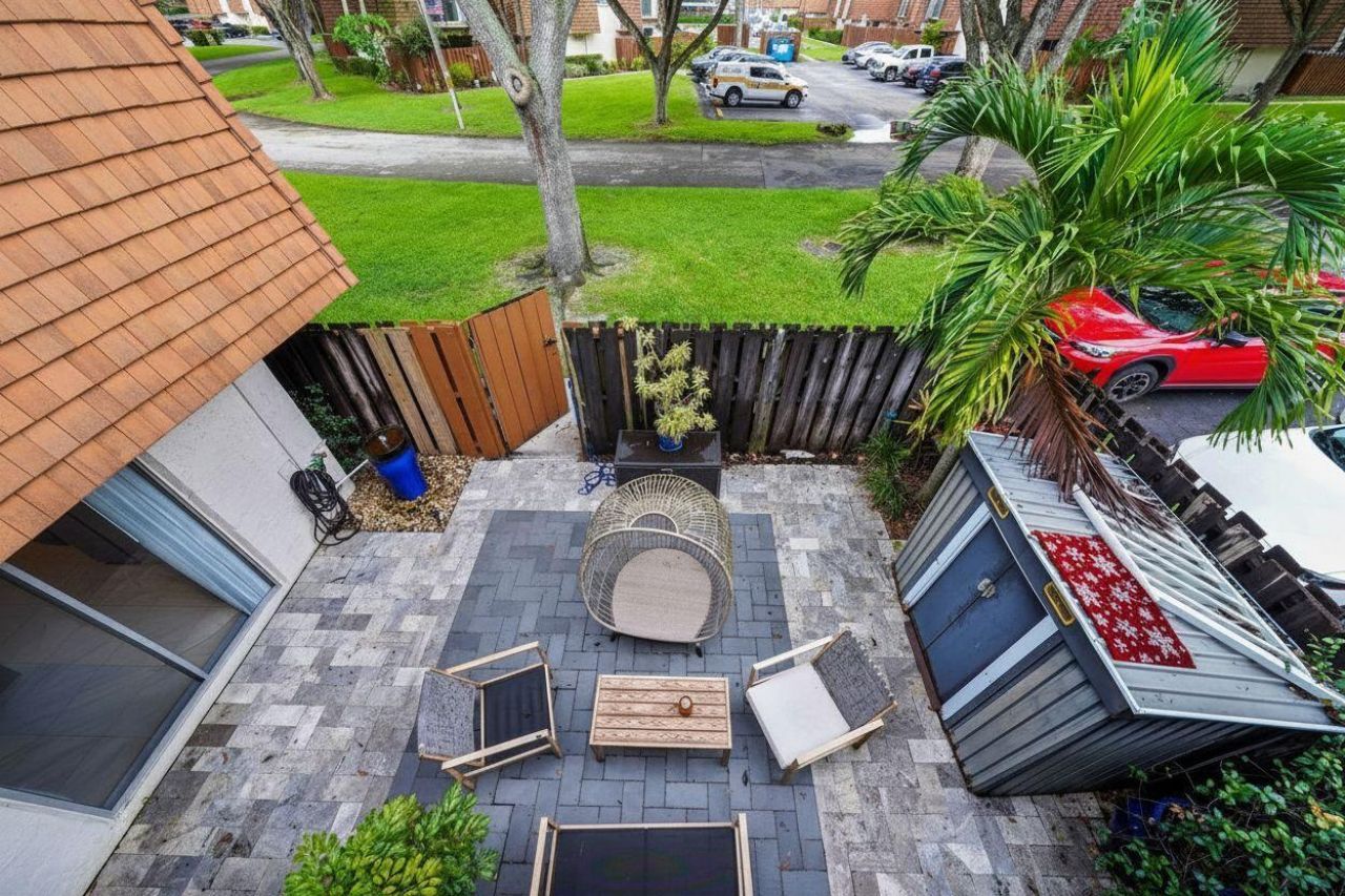 8910 SW 20th Place, Unit A-23, Davie, FL 33324 Photo
