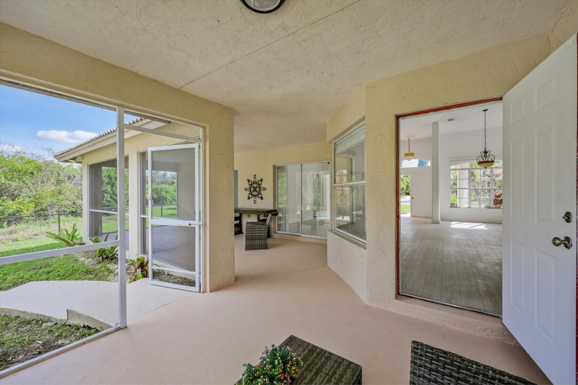 8671 155th Place N, Palm Beach Gardens, FL 33418 Photo