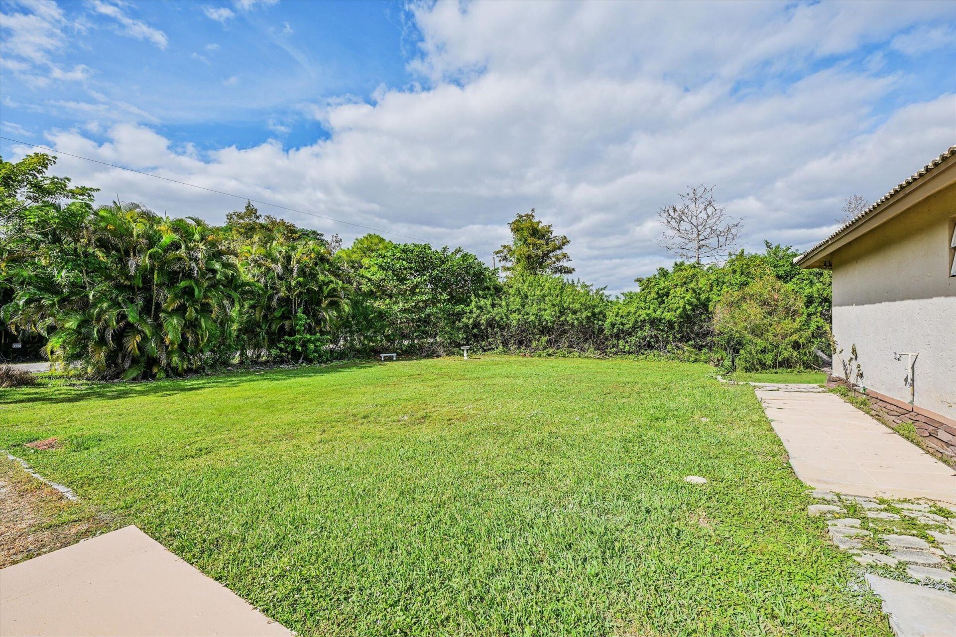 8671 155th Place N, Palm Beach Gardens, FL 33418 Photo