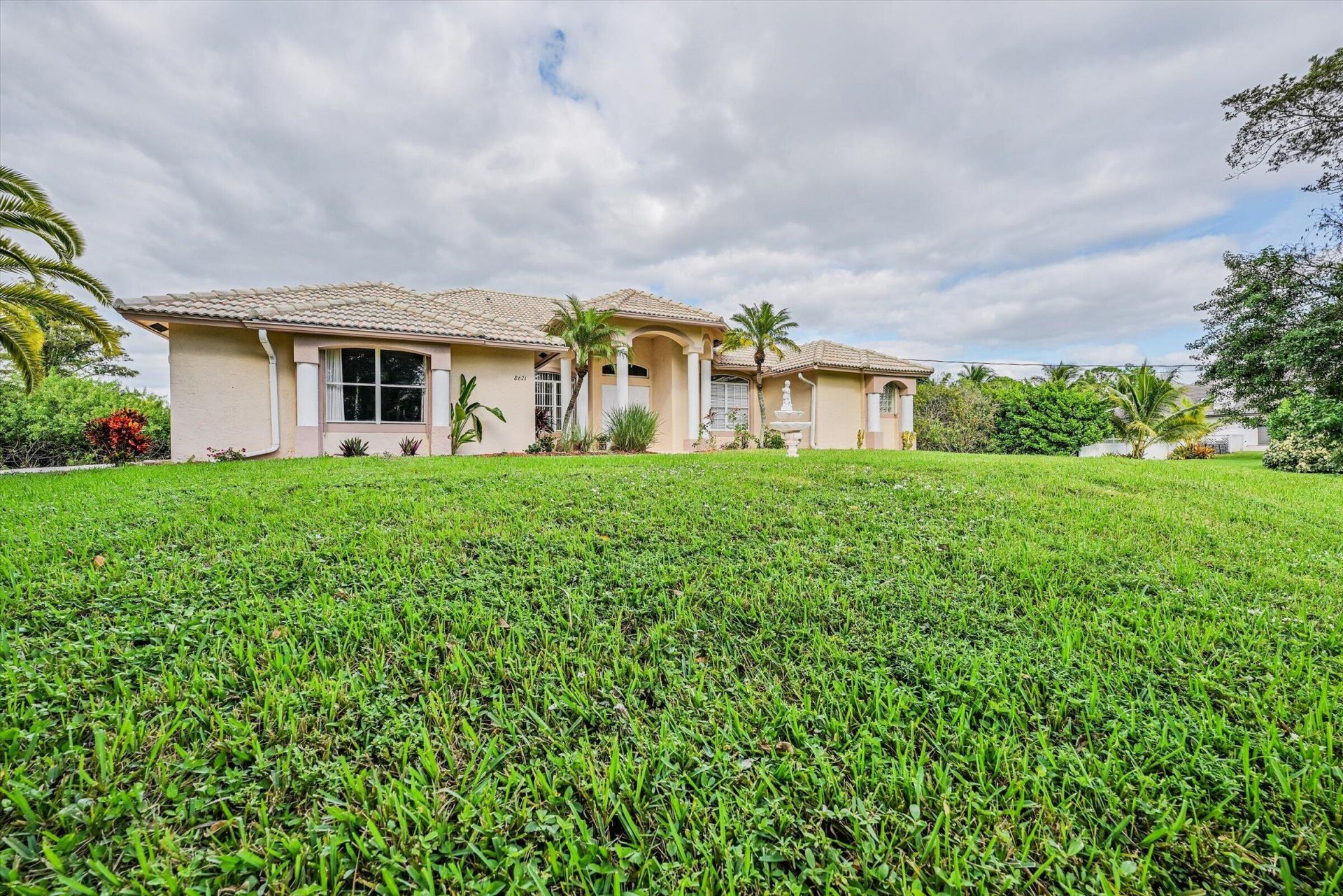 8671 155th Place N, Palm Beach Gardens, FL 33418 Photo