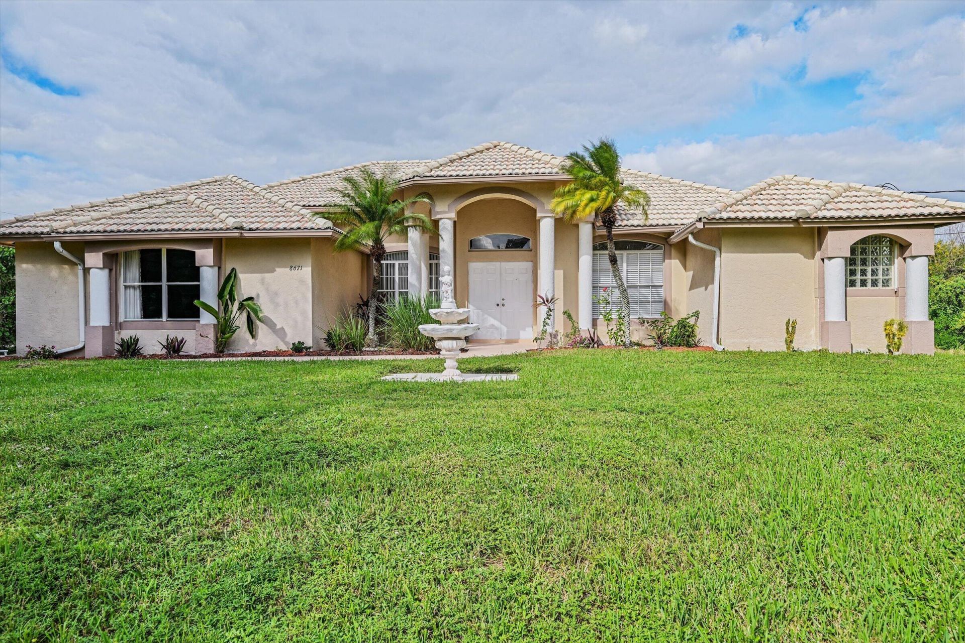 8671 155th Place N, Palm Beach Gardens, FL 33418 Photo