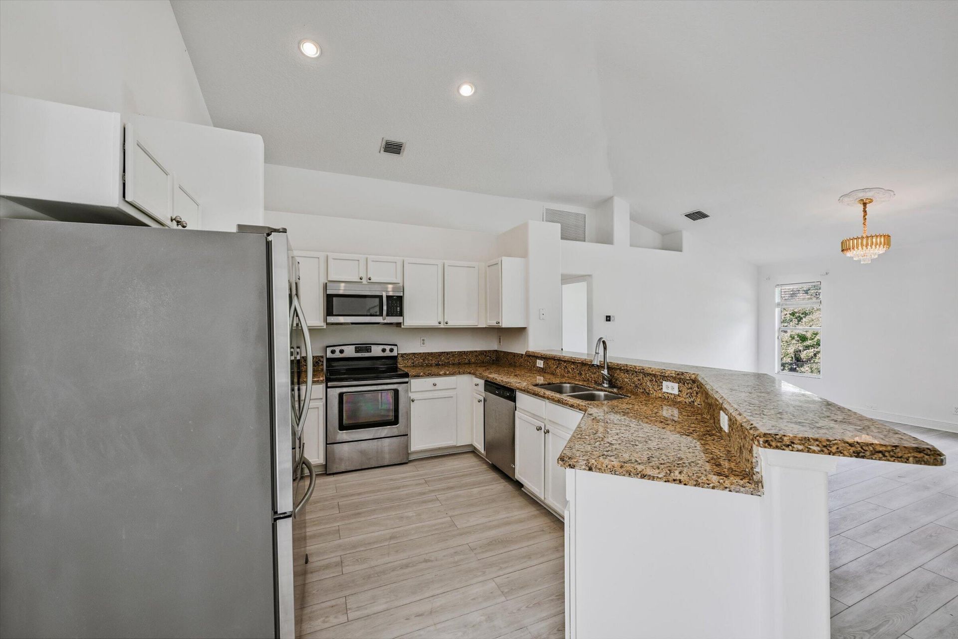 8671 155th Place N, Palm Beach Gardens, FL 33418 Photo