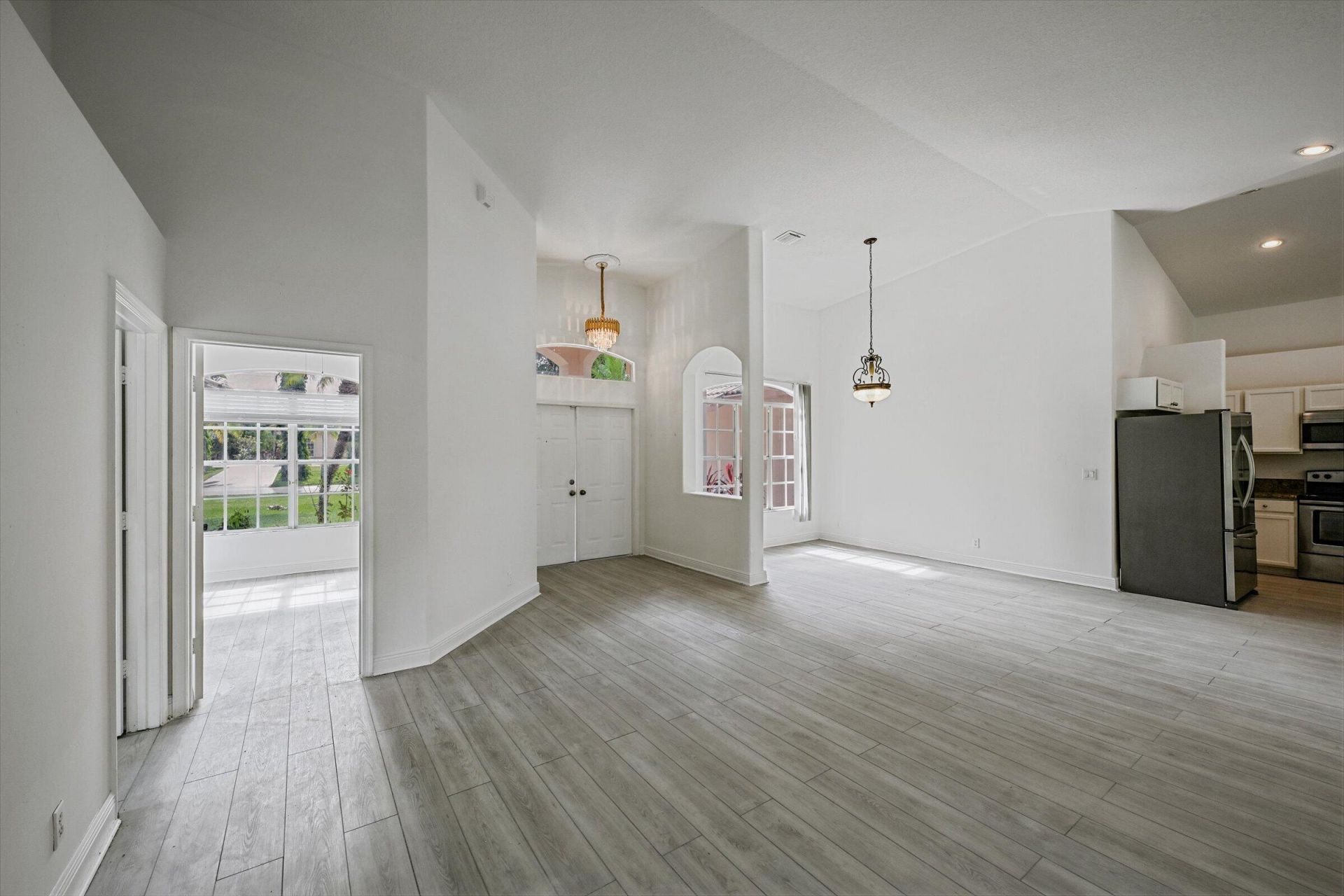 8671 155th Place N, Palm Beach Gardens, FL 33418 Photo