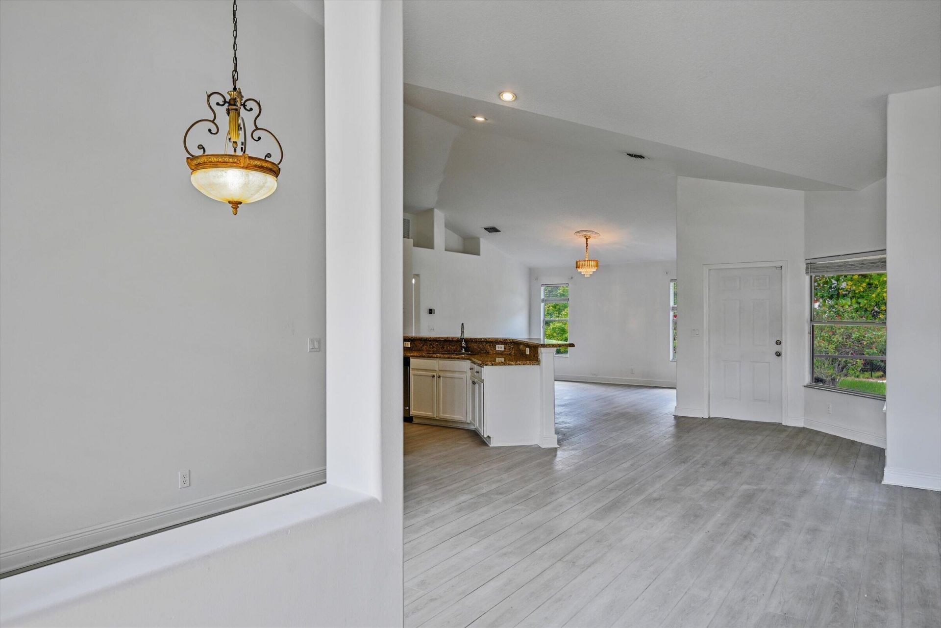 8671 155th Place N, Palm Beach Gardens, FL 33418 Photo
